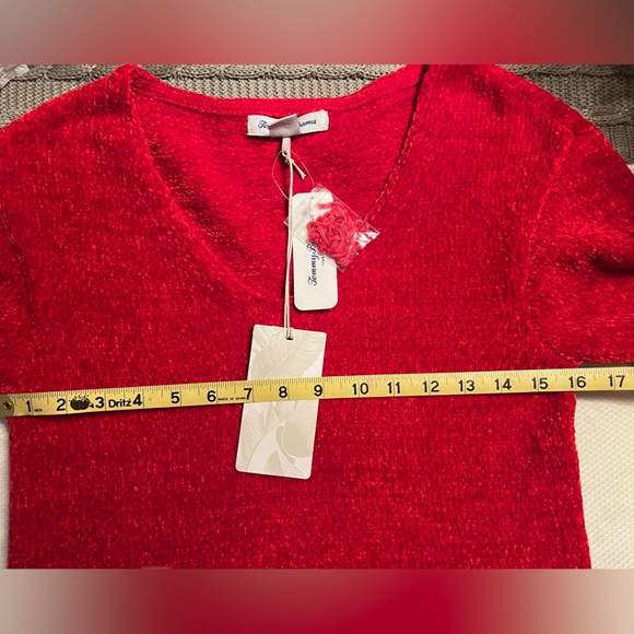 NWT Tommy Bahama Island Luna Chenille V-Neck Sweater – Tango Red (NWT, XXS) - Picture 11 of 11